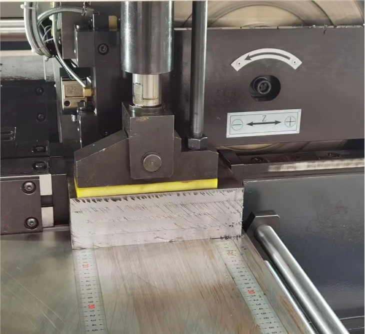 Higher Quality&Lower Price CNC Sawing And Milling Machine In China Higher Quality&Lower Price CNC Sawing And Milling Machine In China